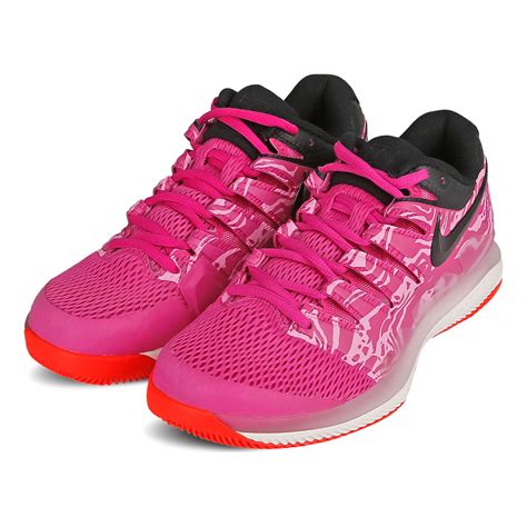 pink nike sneakers women